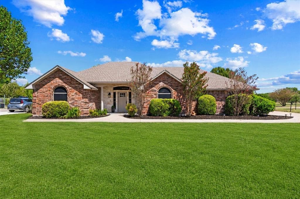 Main property image