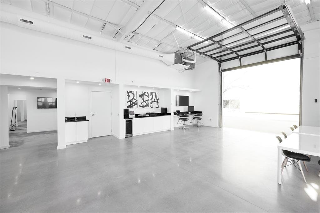 Gallery image 2