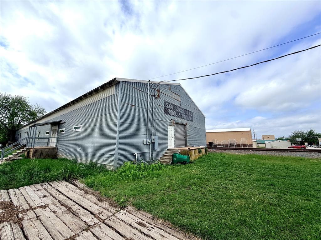Gallery image 2