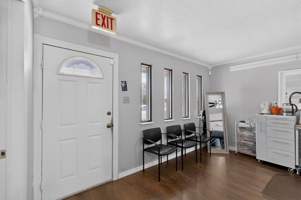 Gallery image 4