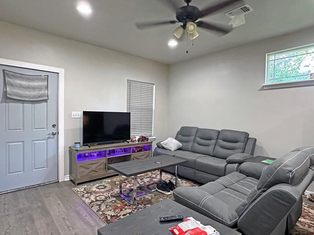 Gallery image 3