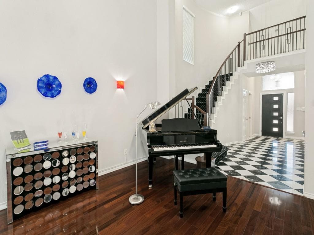 Gallery image 5