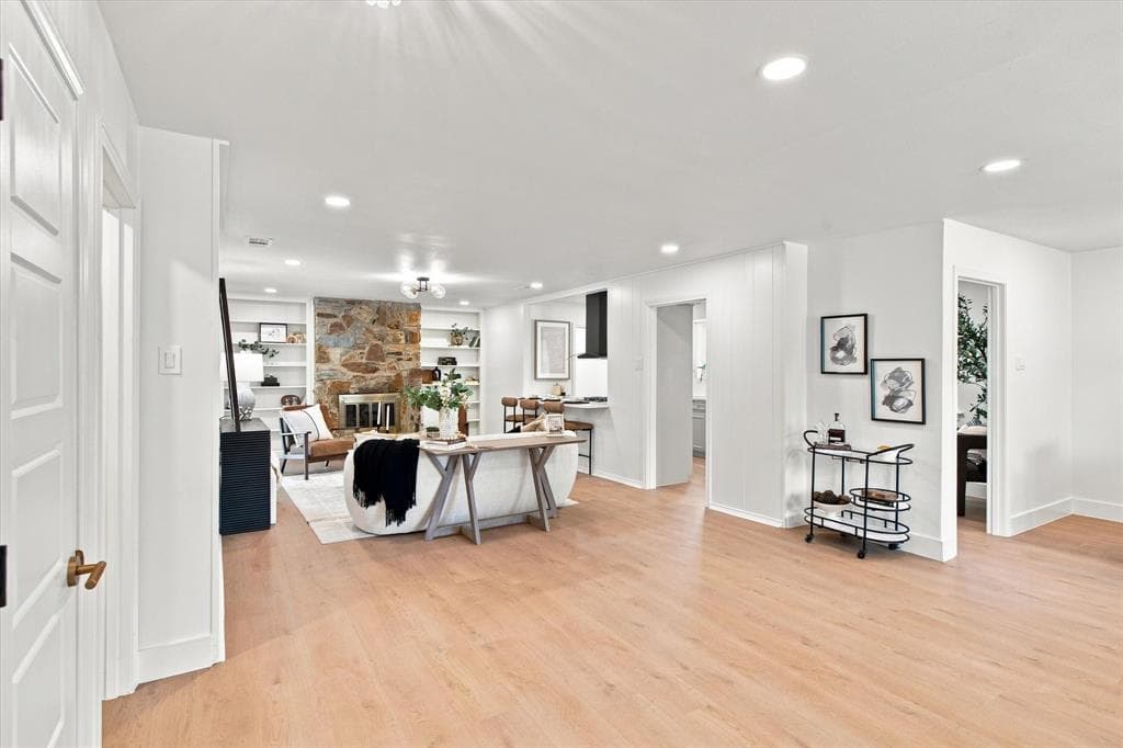 Gallery image 3