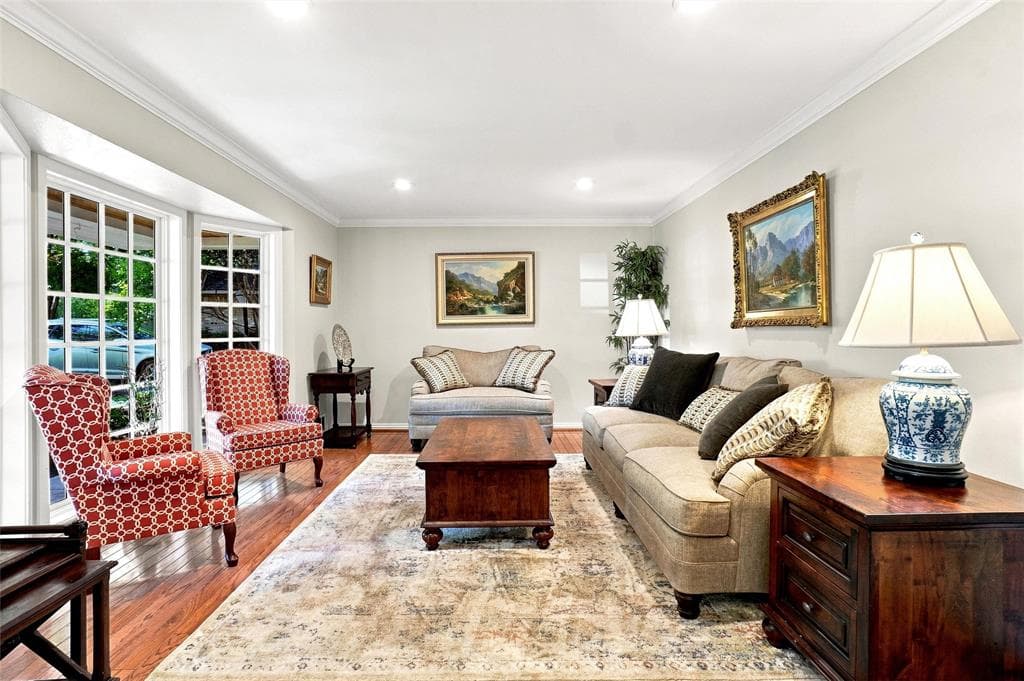 Gallery image 4