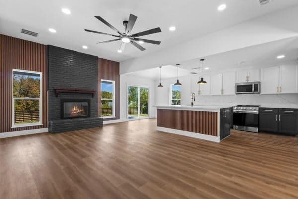 Gallery image 2