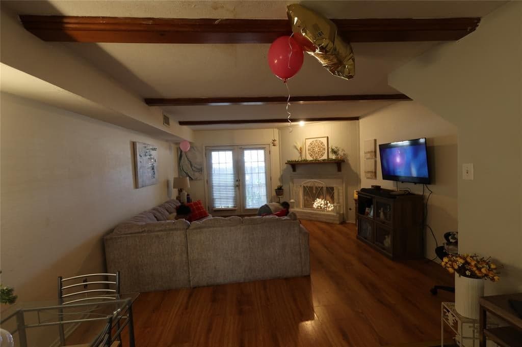 Gallery image 4