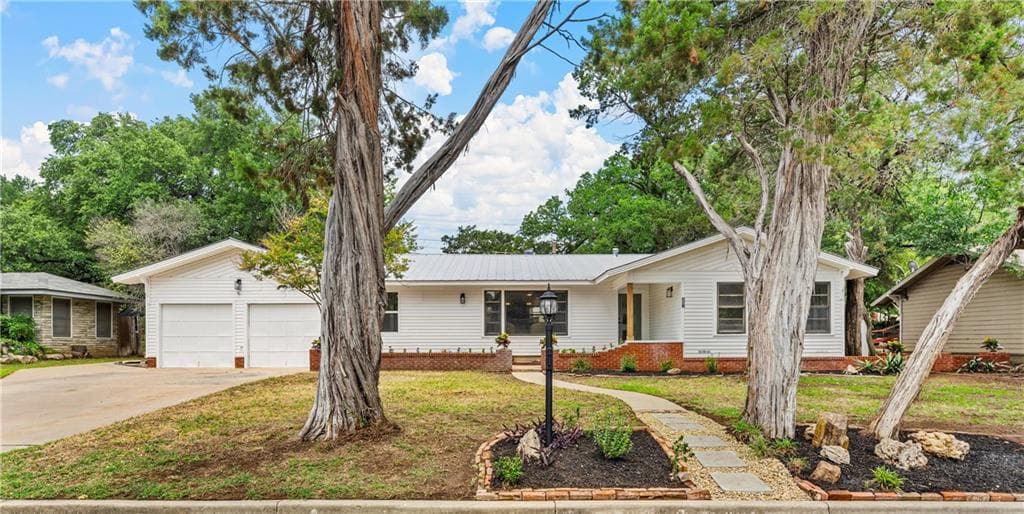 4601 Cedar Mountain Dr