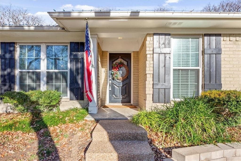 7731 Hidden Hollow Dr
