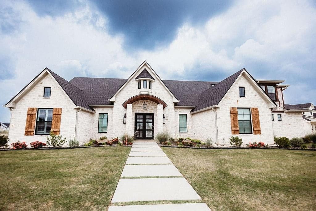 Main property image