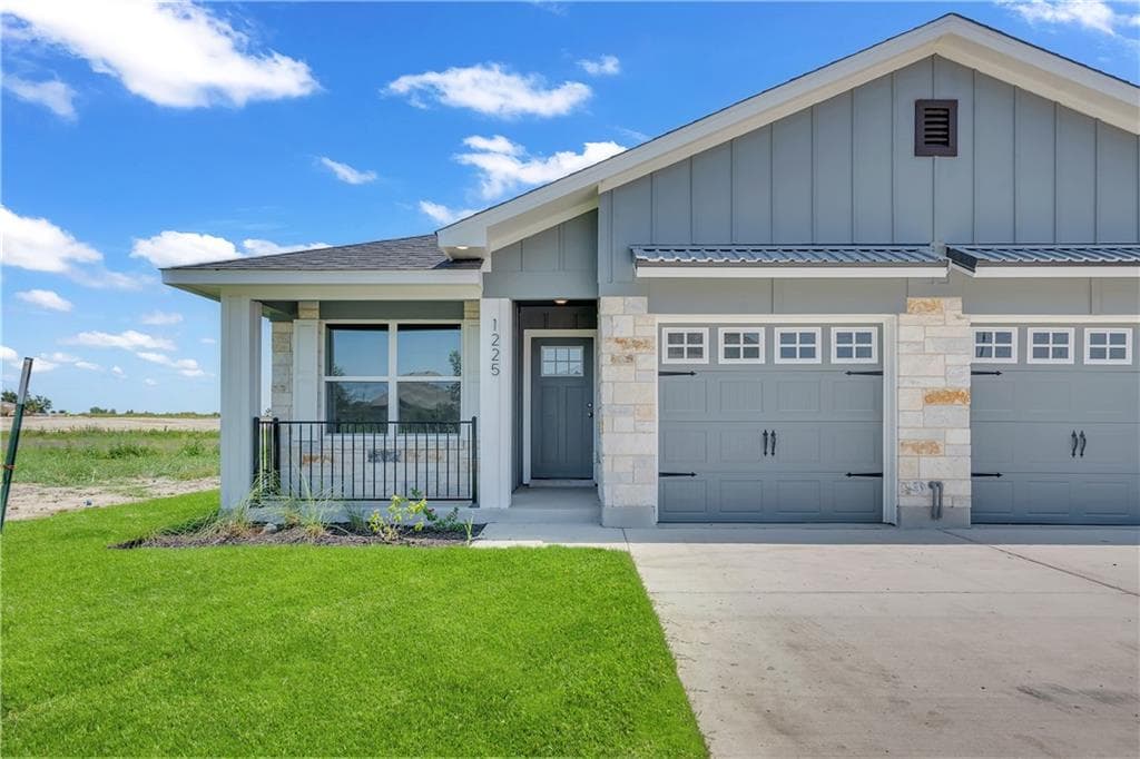 Main property image
