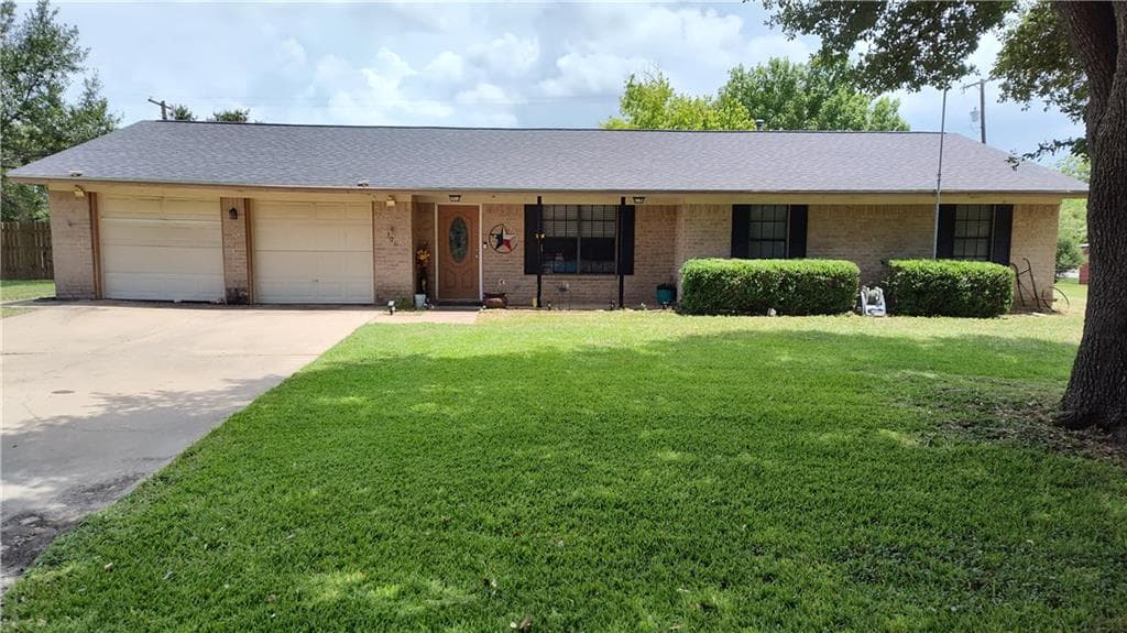 106 Frost Creek Ave