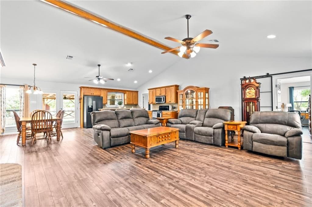 Gallery image 4