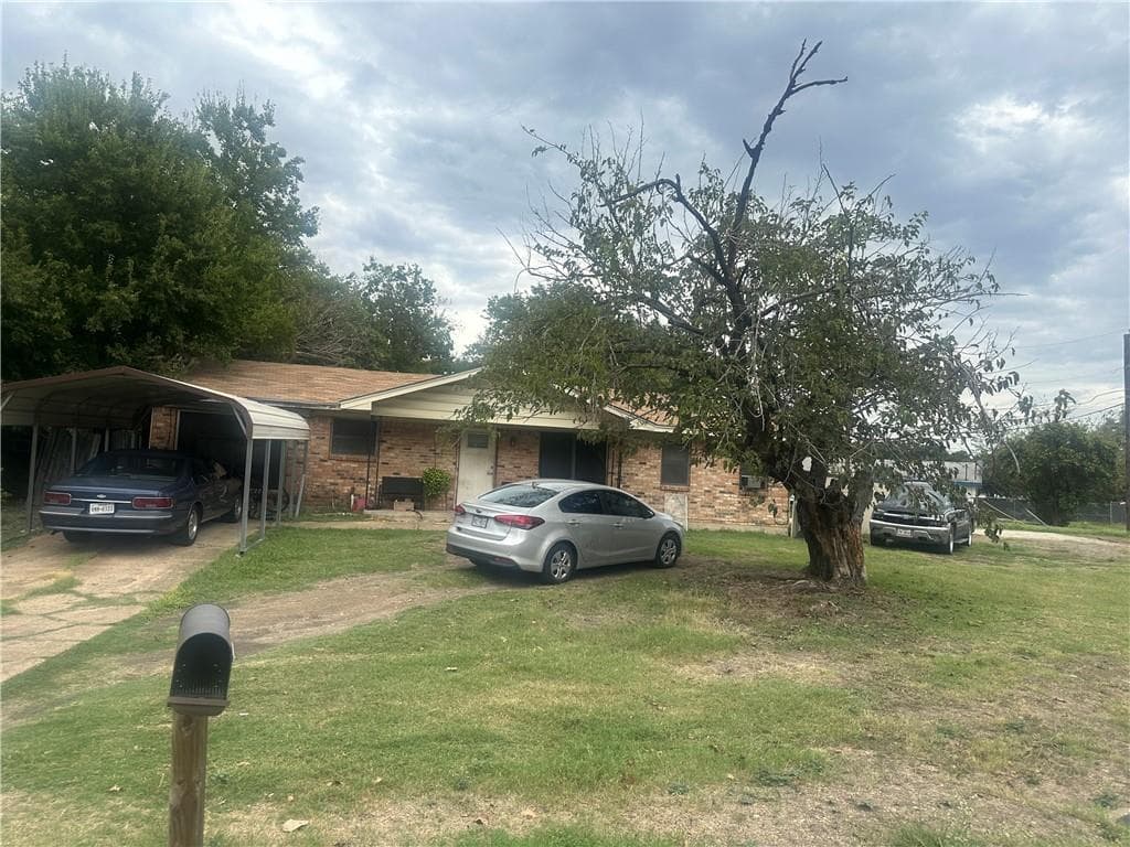 4916 Inwood Dr