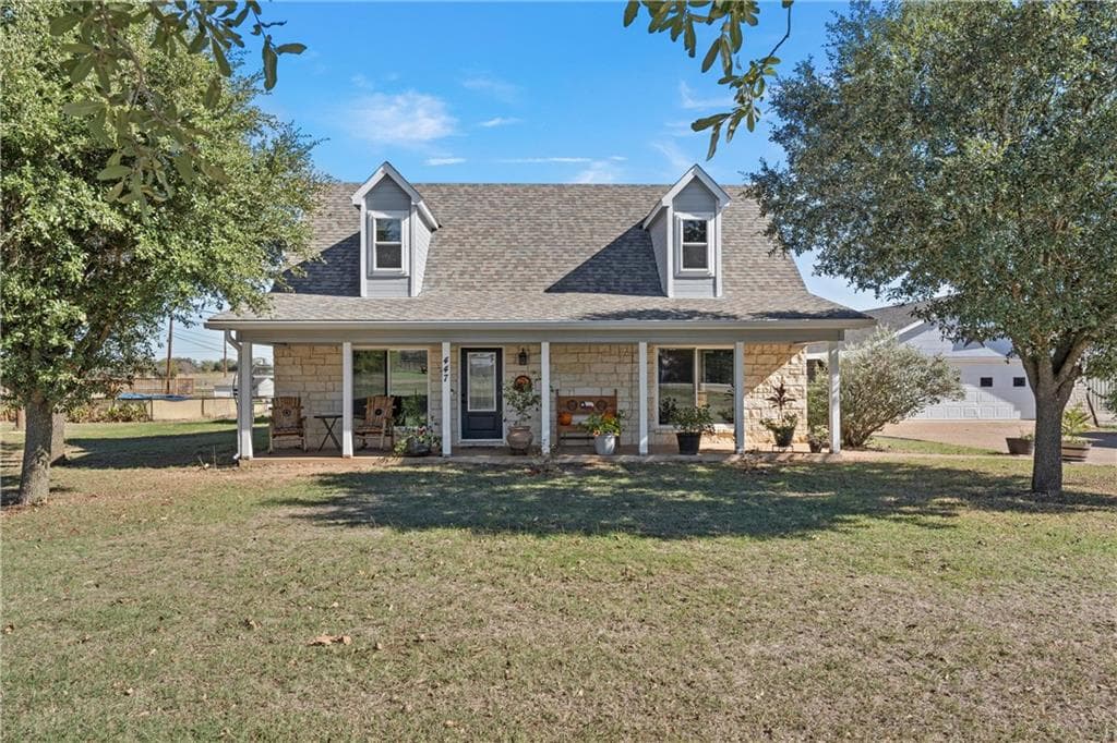 447 Quail Hollow Ln
