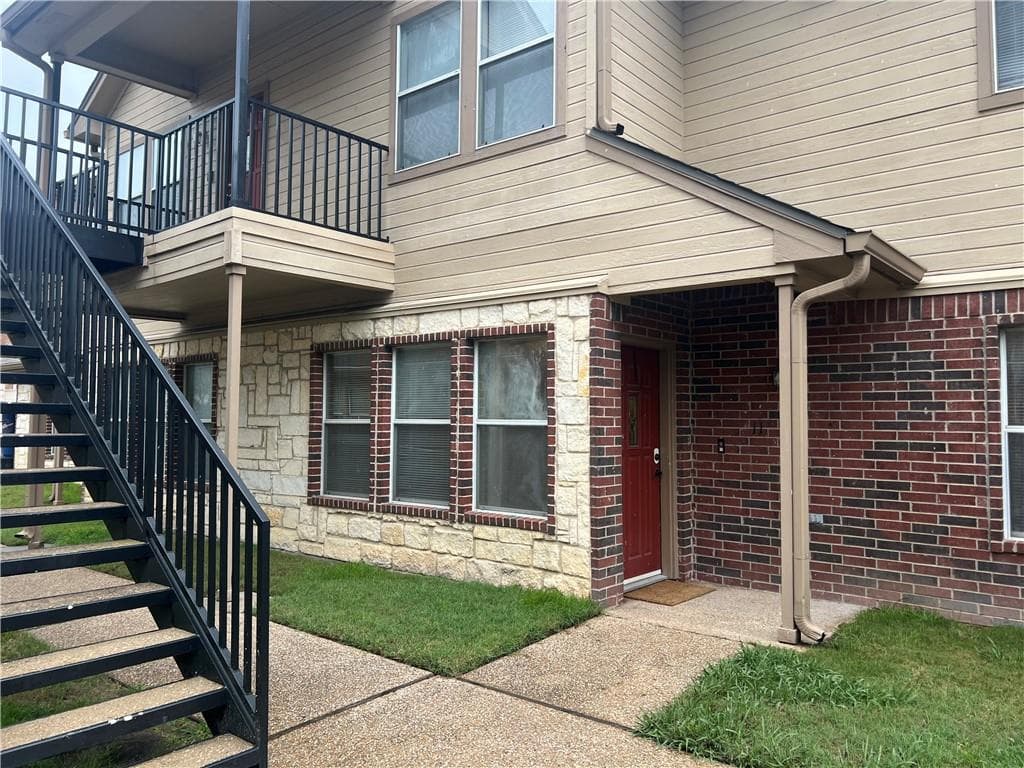 1401 Bagby Ave Apt 11