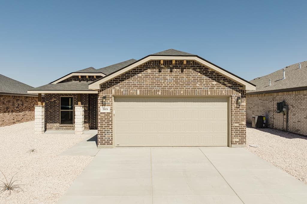 309 Pratt Dr