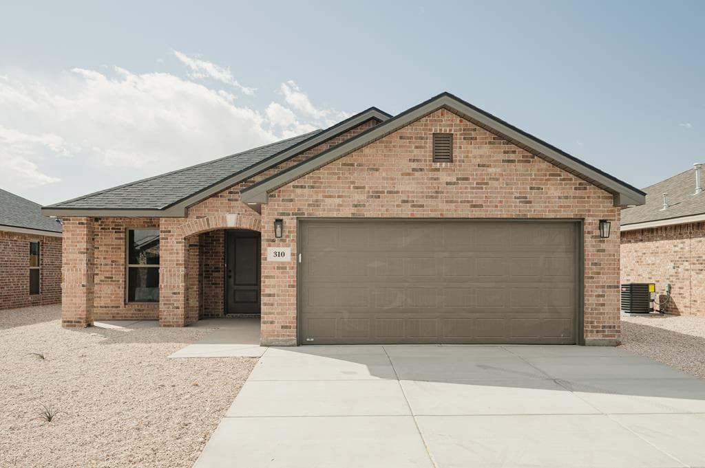 310 Trailblazer Ln