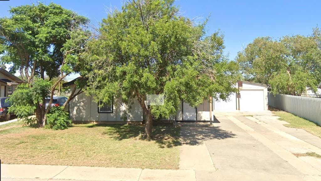 404 Underwood Dr