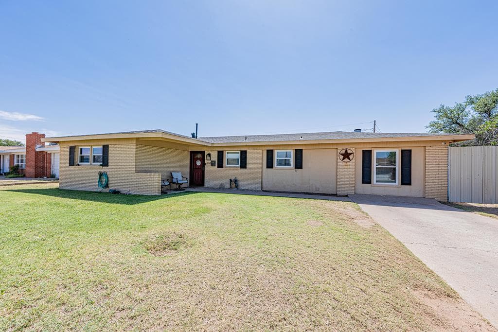 3502 Maple Ave