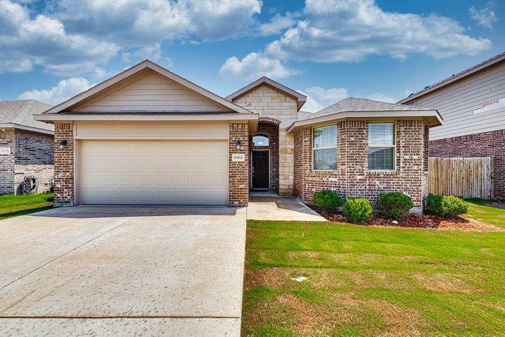 6904 Boss Ranch Rd