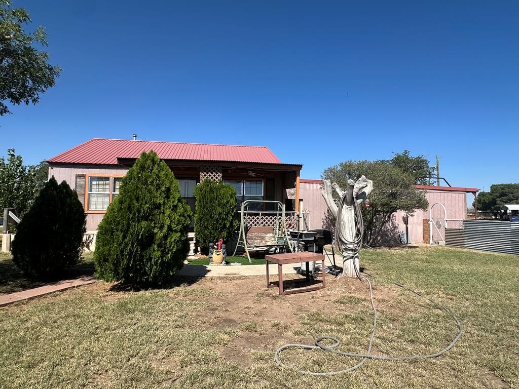 12304 W Maria Dr