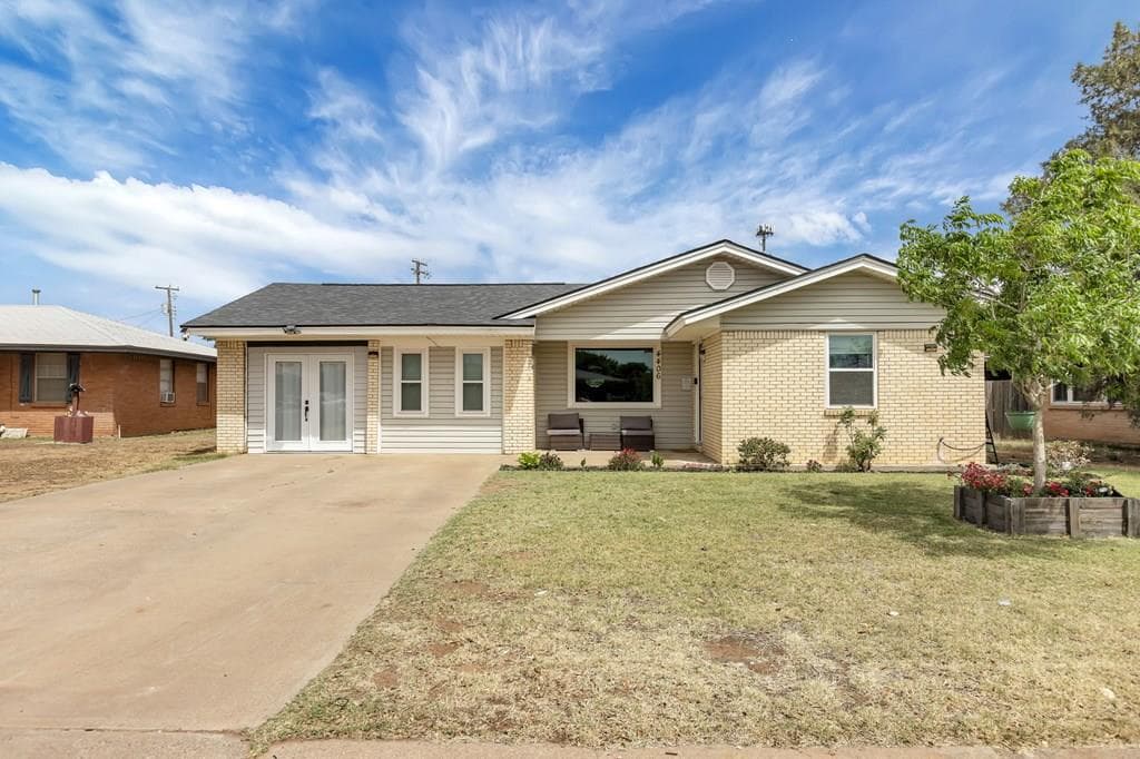 4406 Leddy Dr