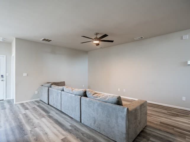 Gallery image 4