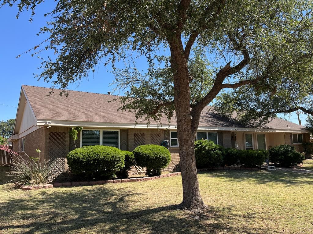 2816 Northtown Pl