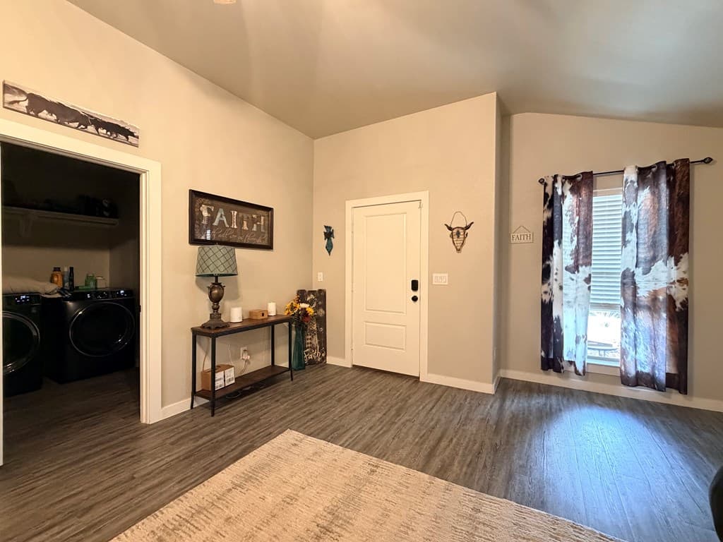 Gallery image 4