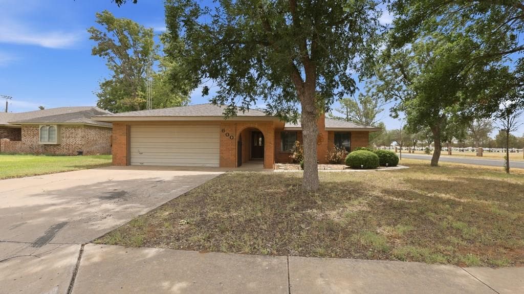 600 Nw 16th St