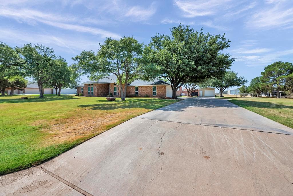 5708 E County Road 98