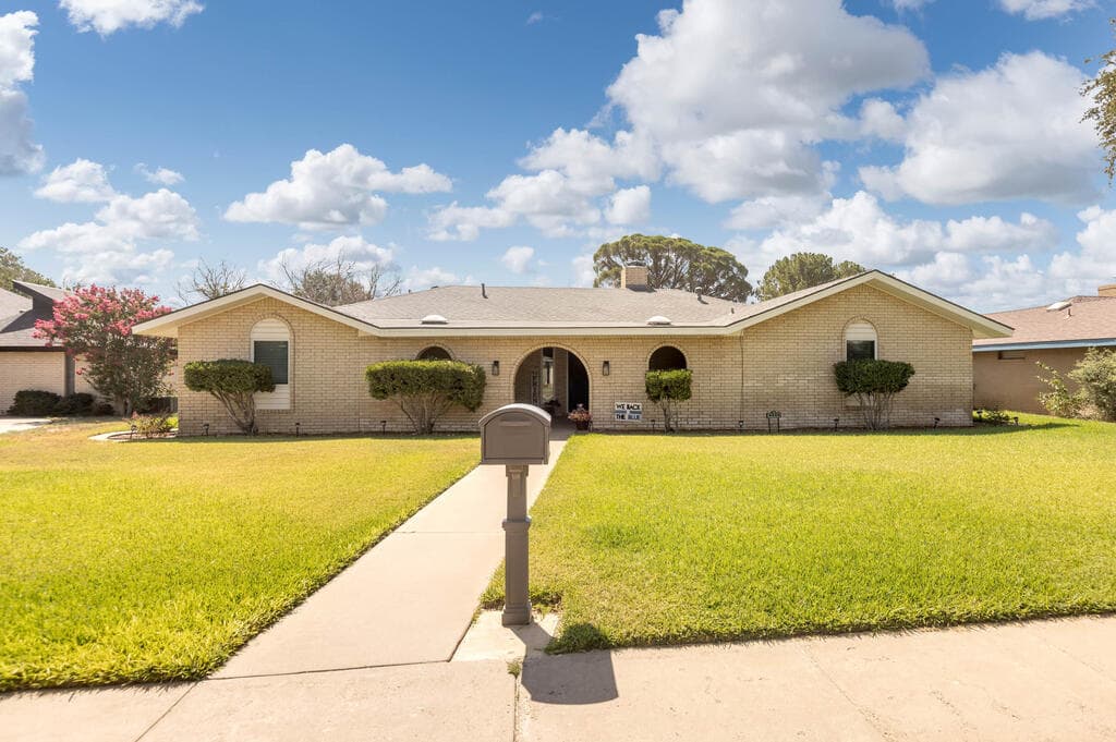 4606 Somerset Ln