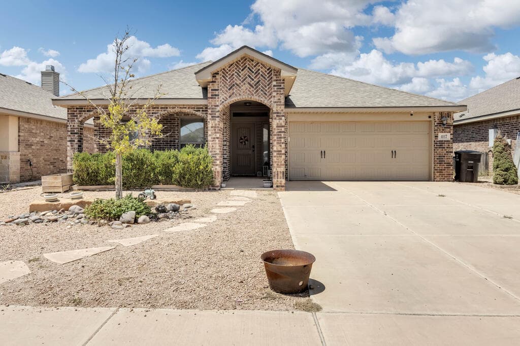 407 Mac Dr