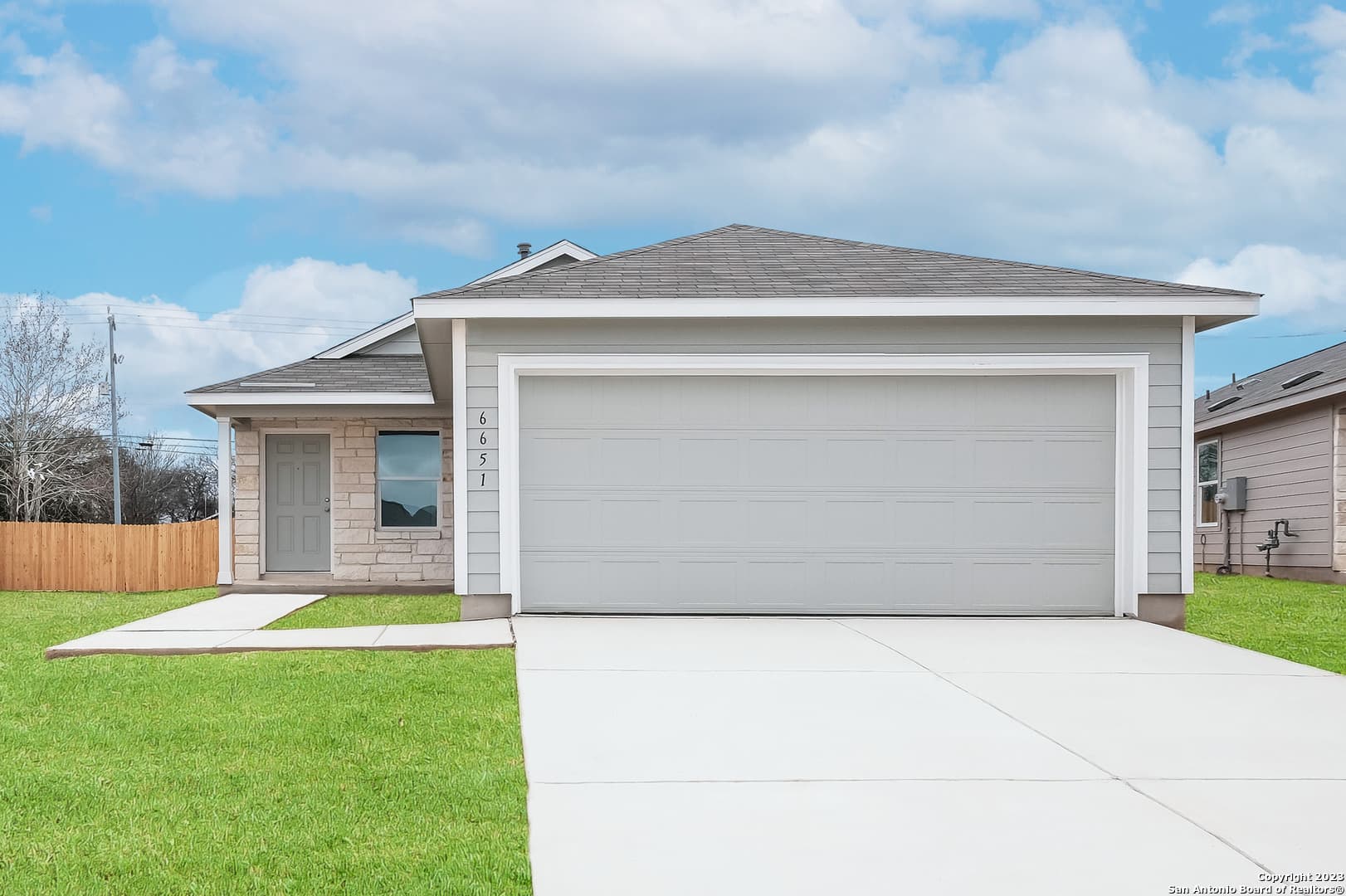 Main property image
