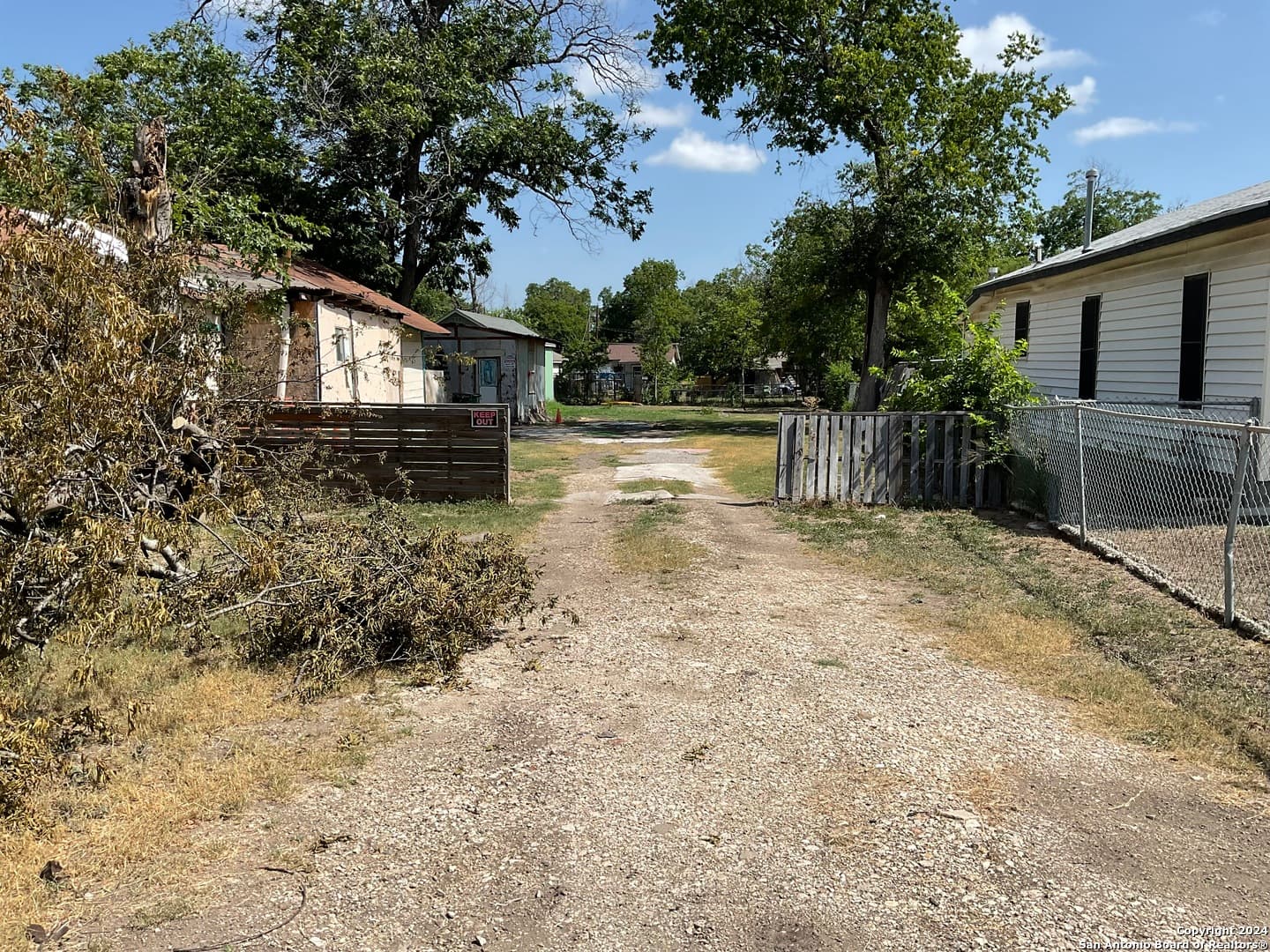 3023 Chihuahua St