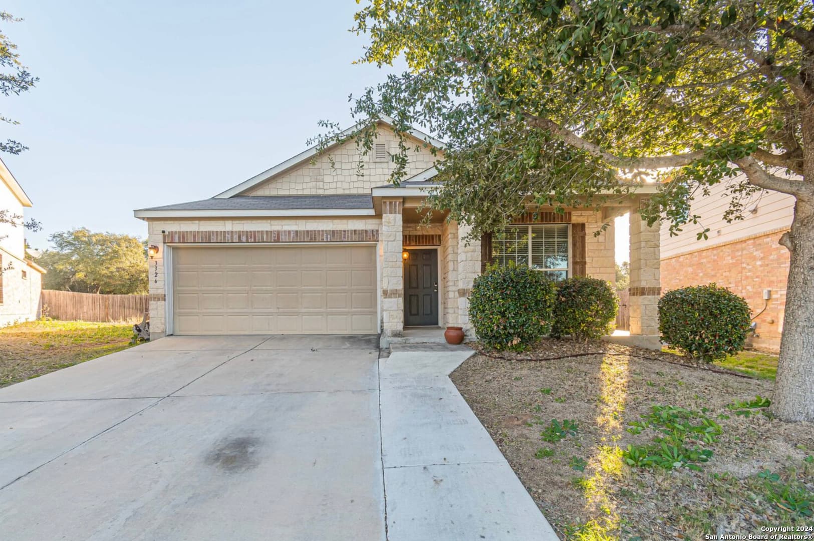 3326 Sabine Way