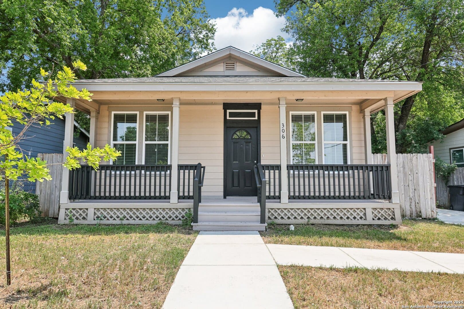 306 Joe Blanks St