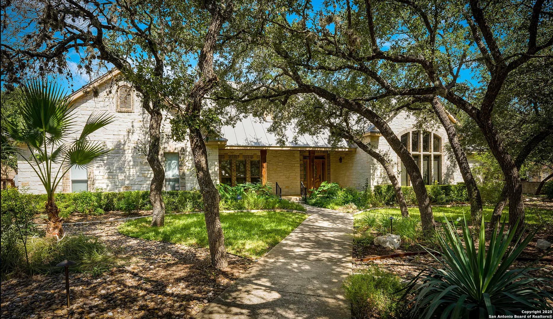 217 Mecca Dr