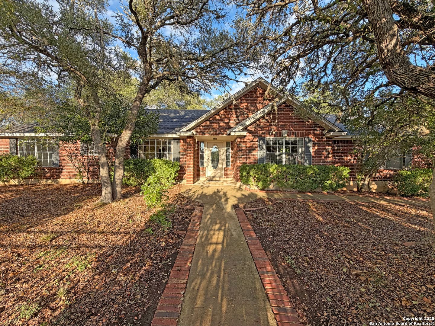 2741 Connie Dr