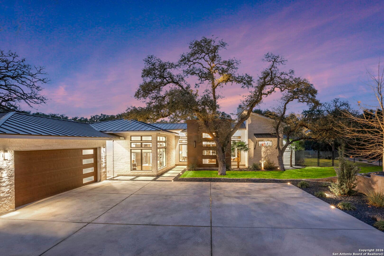 966 Belle Oaks Blvd