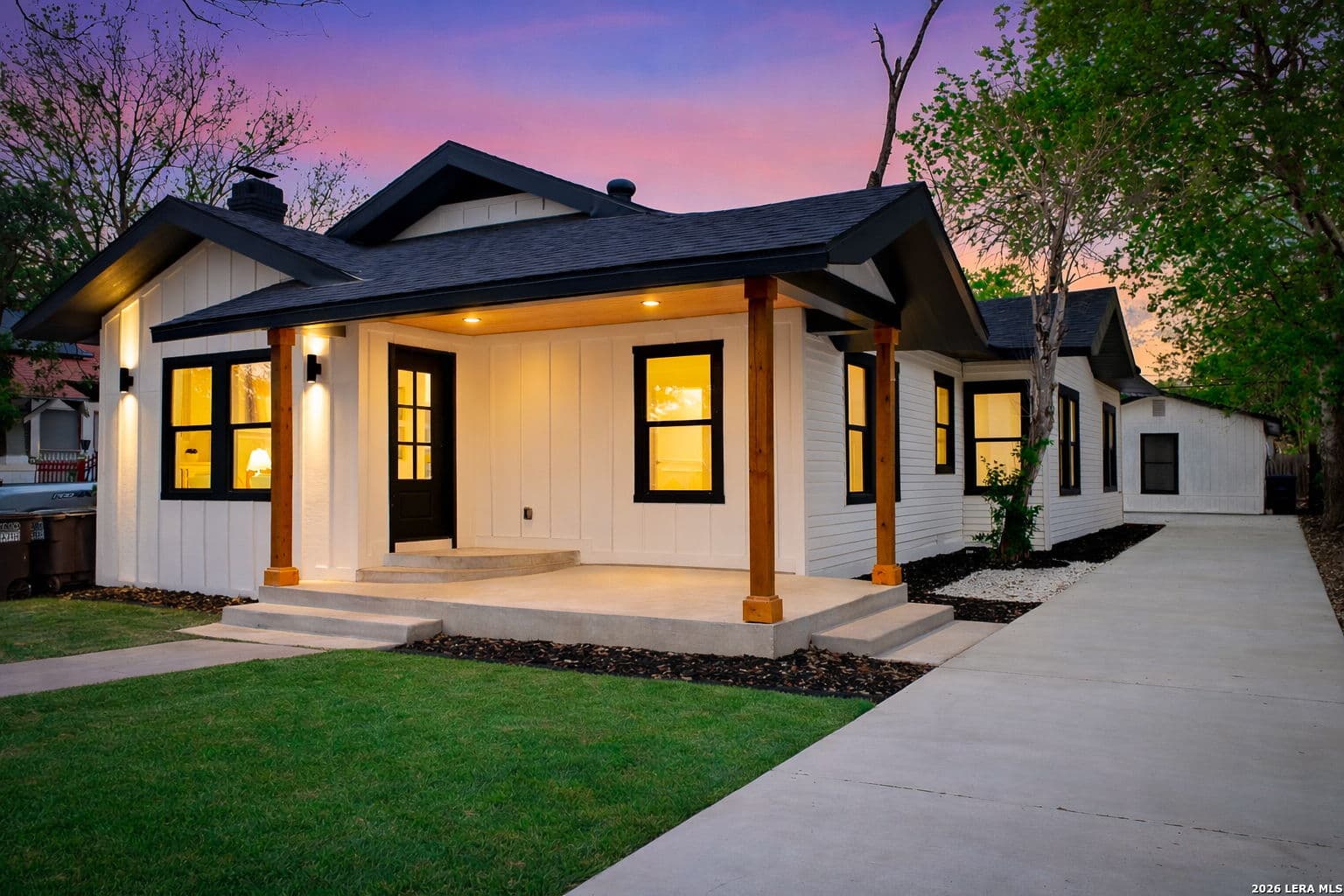 931 E Highland Blvd