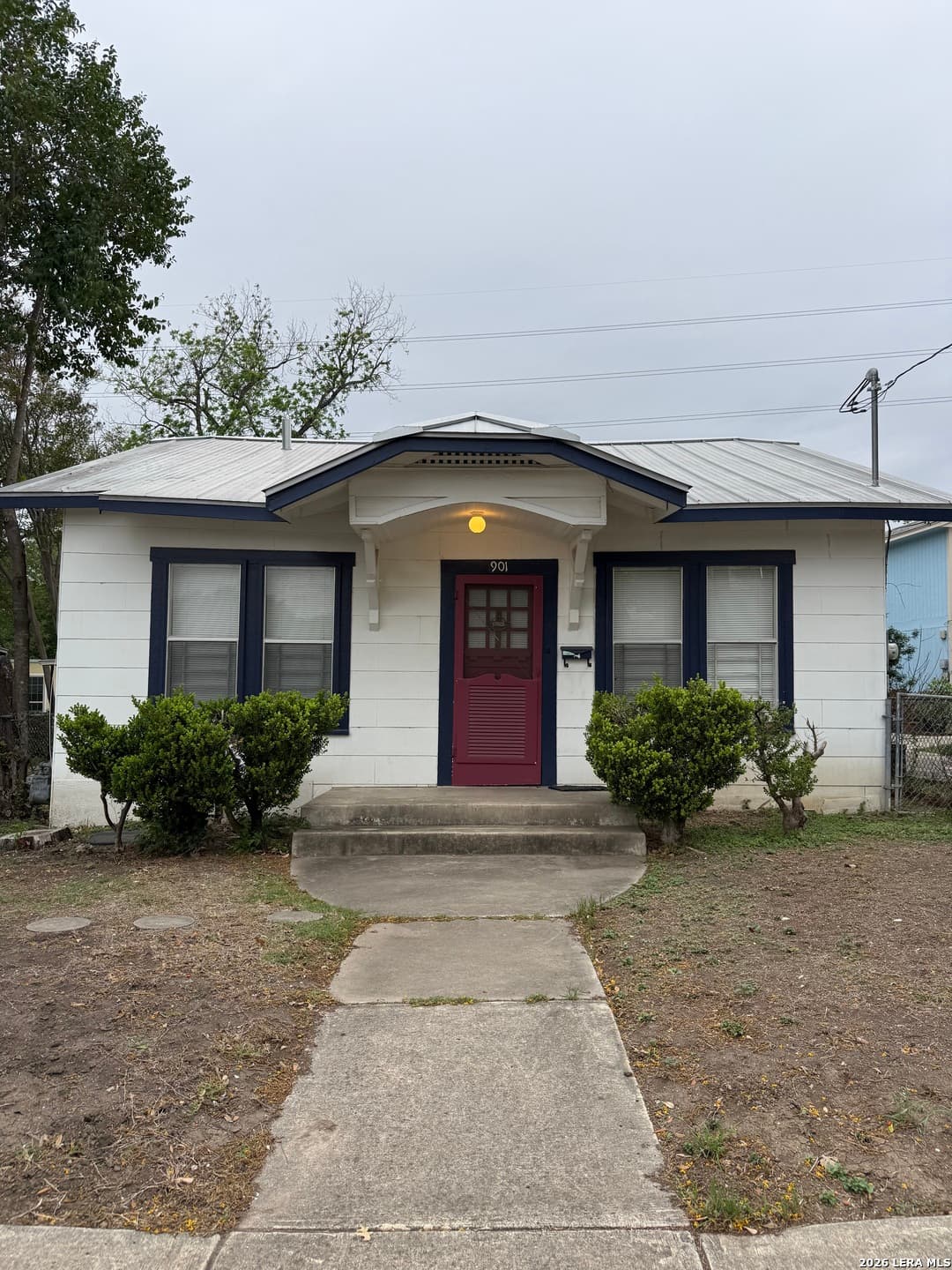 901 Ripley Ave