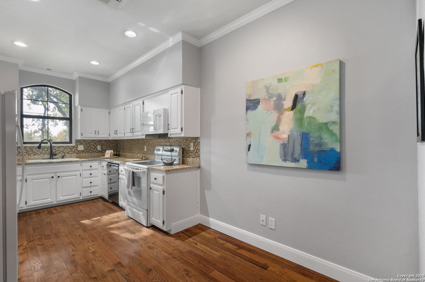 Gallery image 3