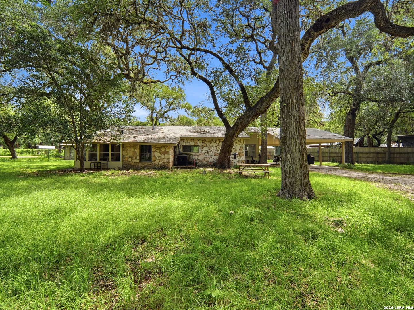 19214 Grey Forest Dr