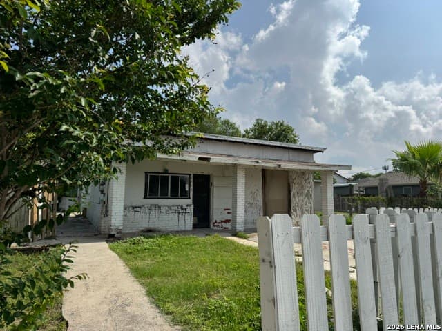 6443 Marcum Dr