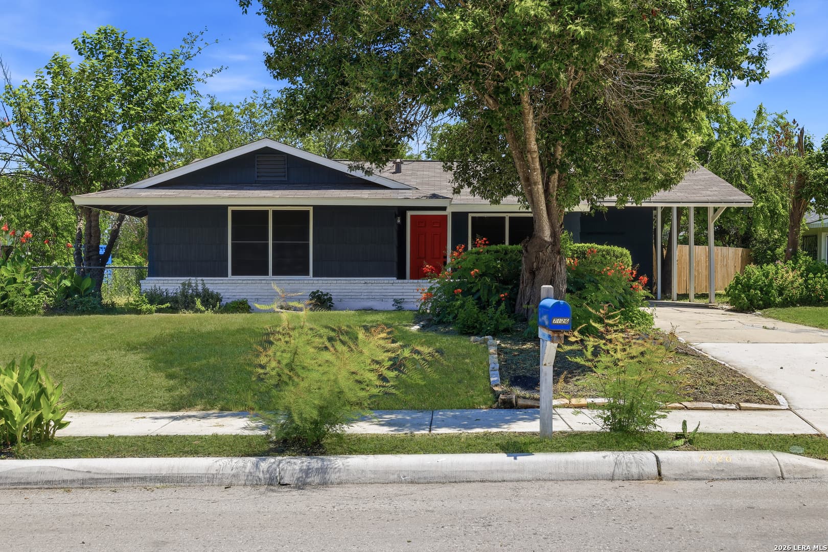 Main property image