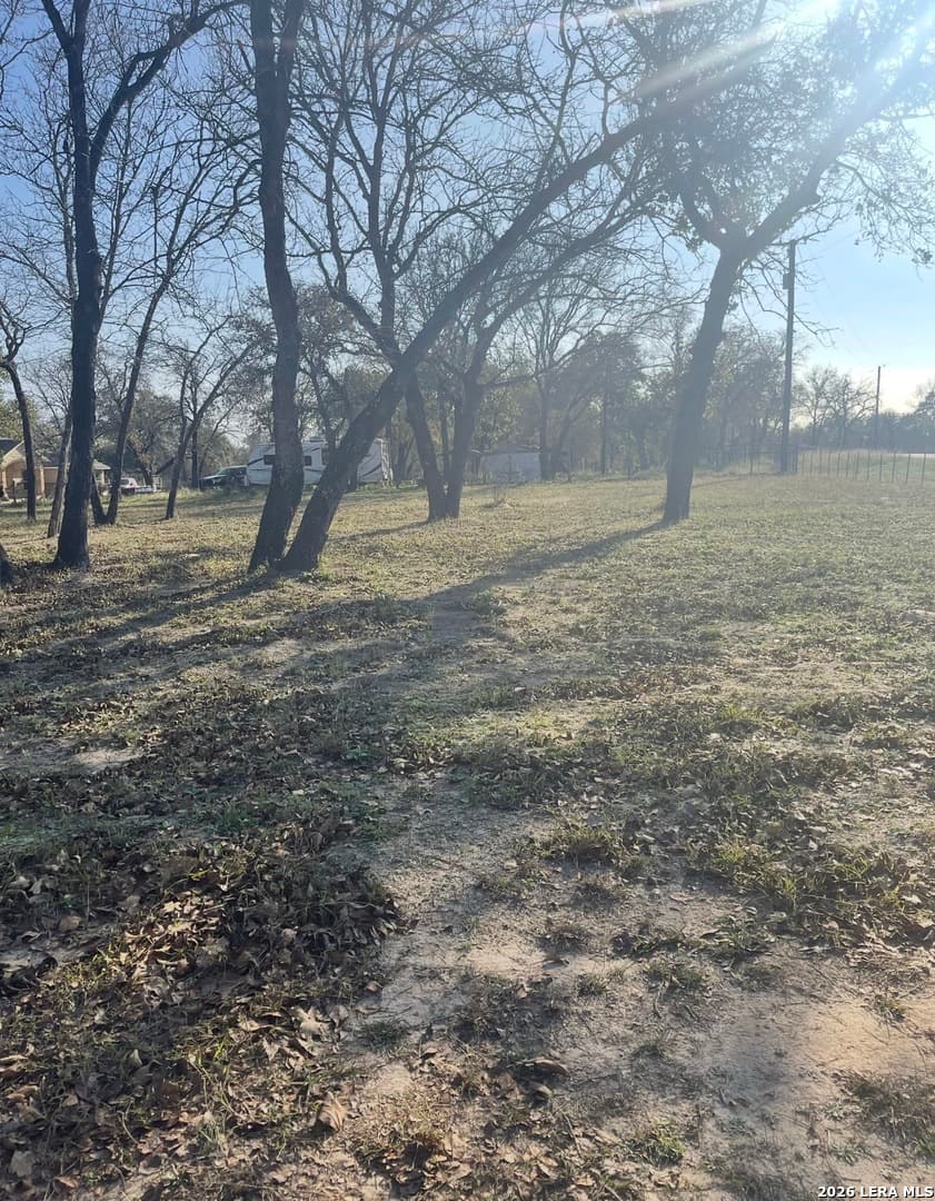 1075 Clear Lake Loop