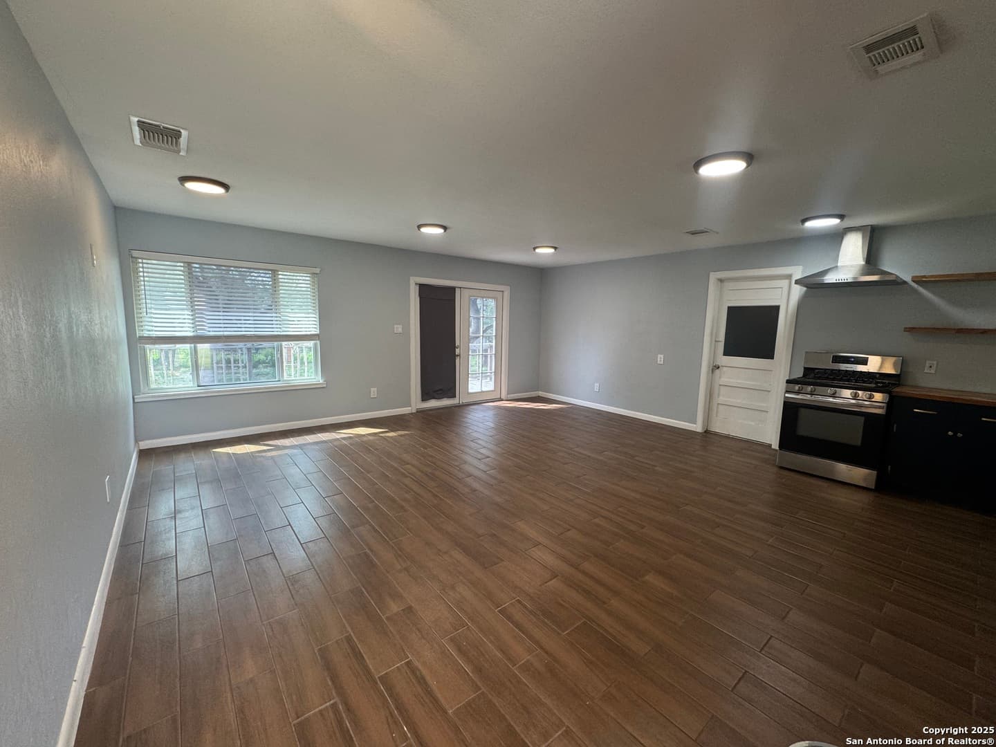 Gallery image 2