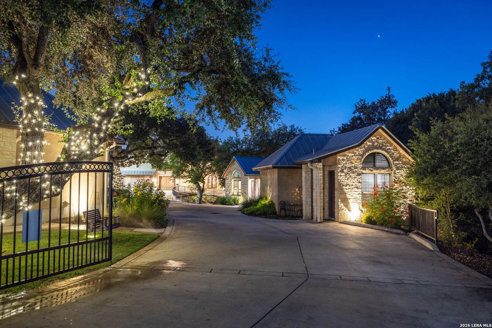 Main property image
