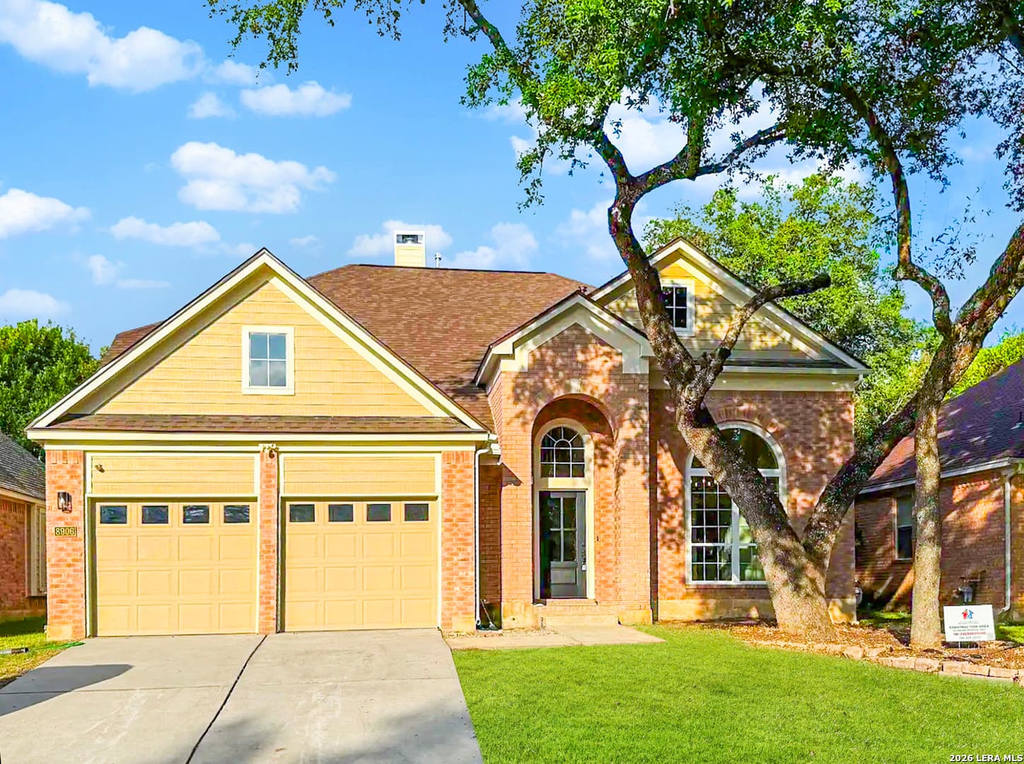 8906 Brae Ridge Dr